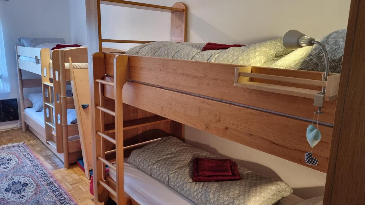 Fridas Place - Der Blick Ueber Ganz Villach - 160 M2 Ferienoase - Ganzes Haus Bis Zu 8 Personen Ngoại thất bức ảnh