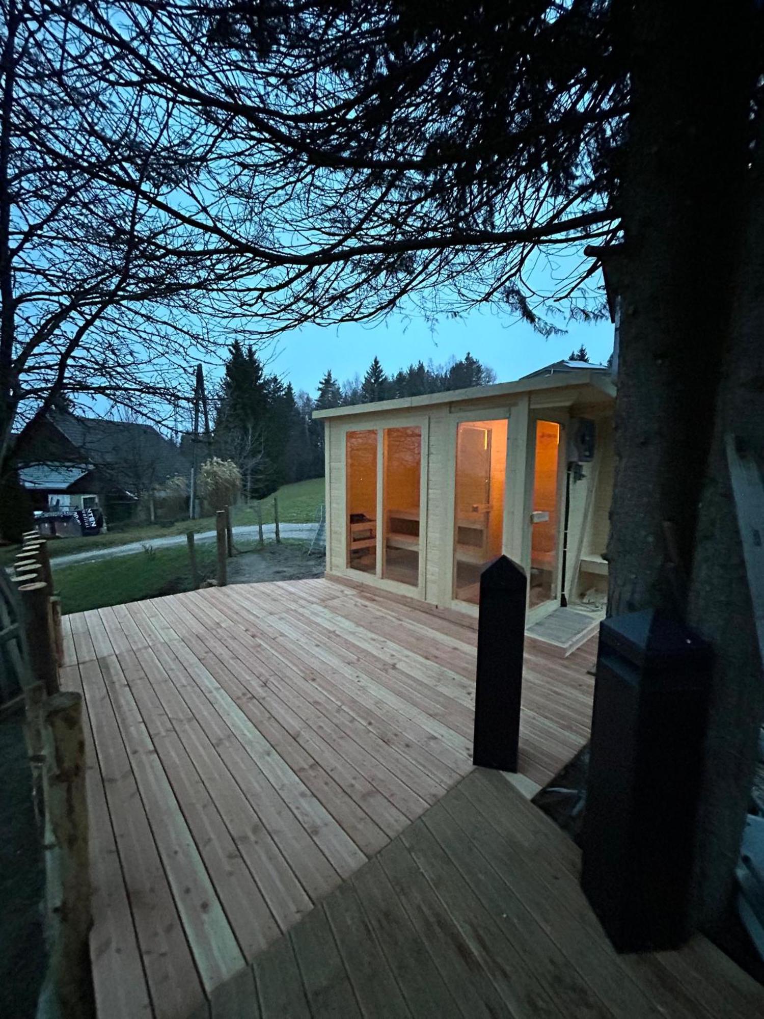 Fridas Place - Der Blick Ueber Ganz Villach - 160 M2 Ferienoase - Ganzes Haus Bis Zu 8 Personen Ngoại thất bức ảnh