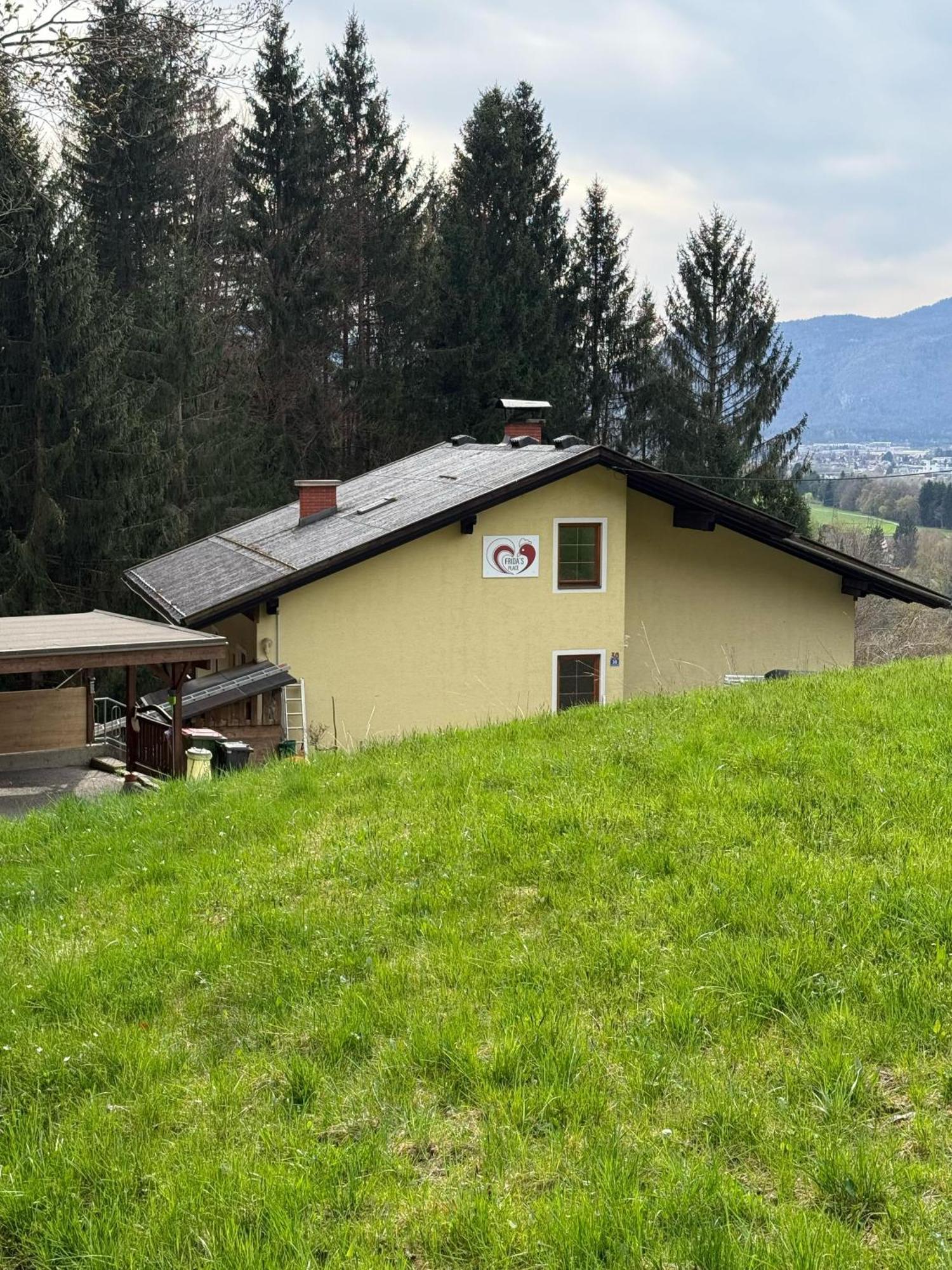 Fridas Place - Der Blick Ueber Ganz Villach - 160 M2 Ferienoase - Ganzes Haus Bis Zu 8 Personen Ngoại thất bức ảnh